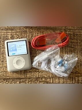 Apple iPod Nano 3rd Generation 4gb Missing Pixels